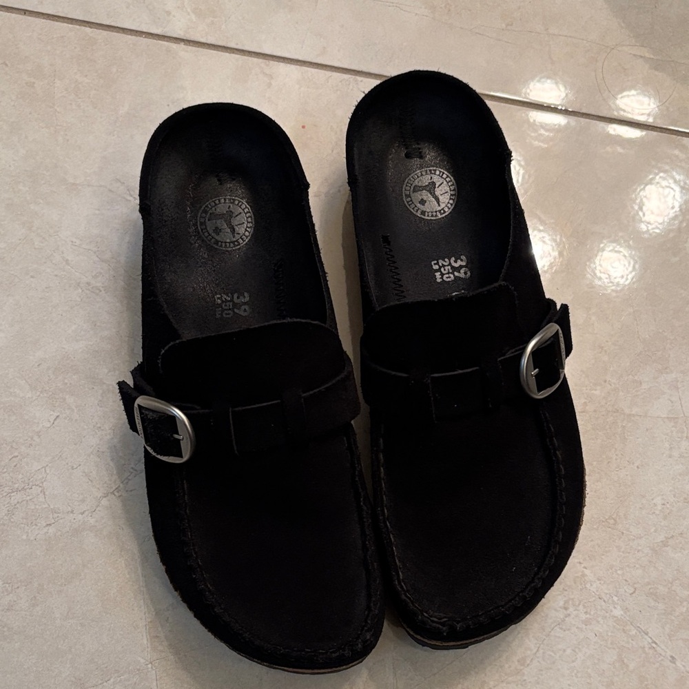 Birkenstock Buckley Black Suede Footbed Sandals as 39